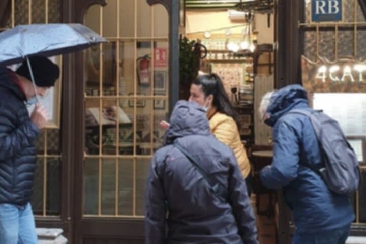Hidden gems of Gothic Quarter Barcelona Walking Tour