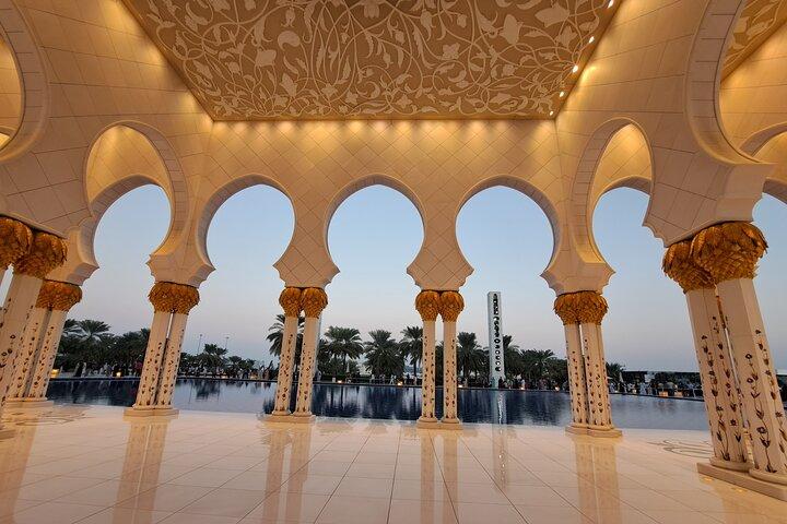 Private Vehicle Full Day Abu Dhabi With Driver