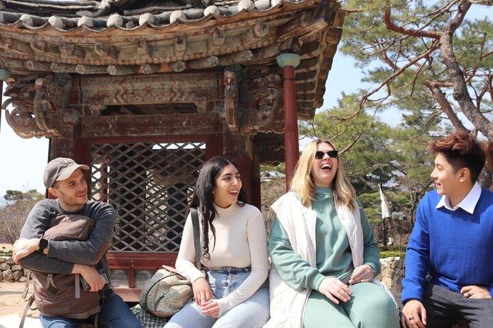 Seoul Like a Local: Private & Personalized Experience (2-3 hours)