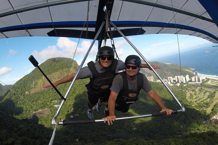 Hang Gliding or Paragliding Package experience in Rio