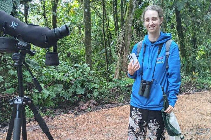 Mindo Birding: 25 + Species for Amateurs & Pros.