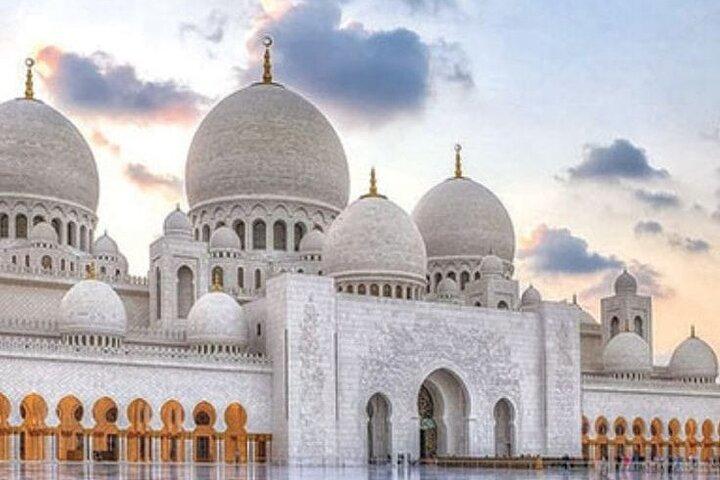 Quranic Park & Jumeirah Mosque With Transfer