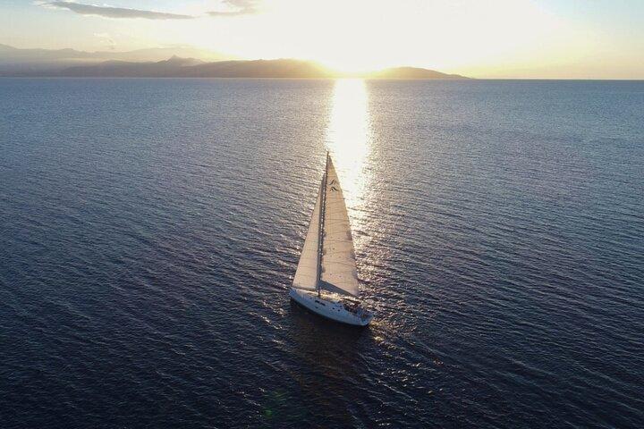 Small Group Sailing Cruise from Heraklion to Dia Island