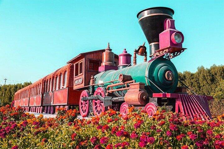 Dubai Miracle Garden Skip the Line Tickets