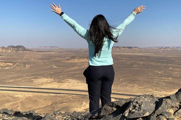 White Desert Safari & Djara Cave Camping – 4 Days / 3 Nights