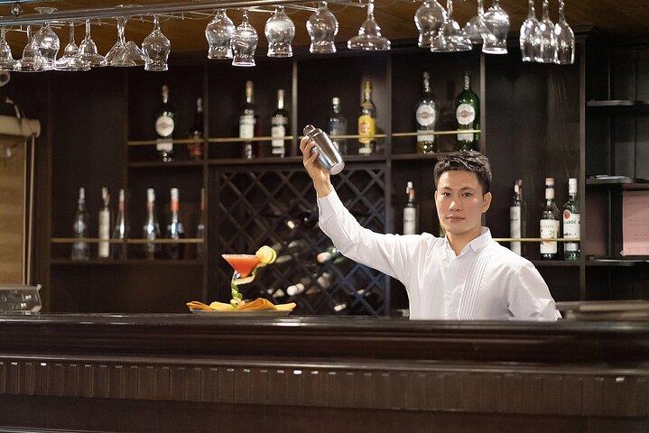 From Hanoi to Halong: 2-Day with Arcady Boutique Cruise