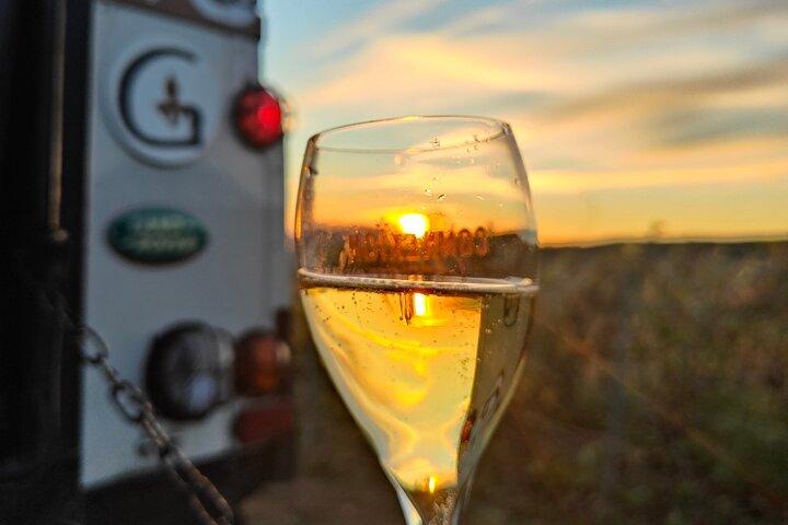 Sunset and champagne tasting in the vineyards