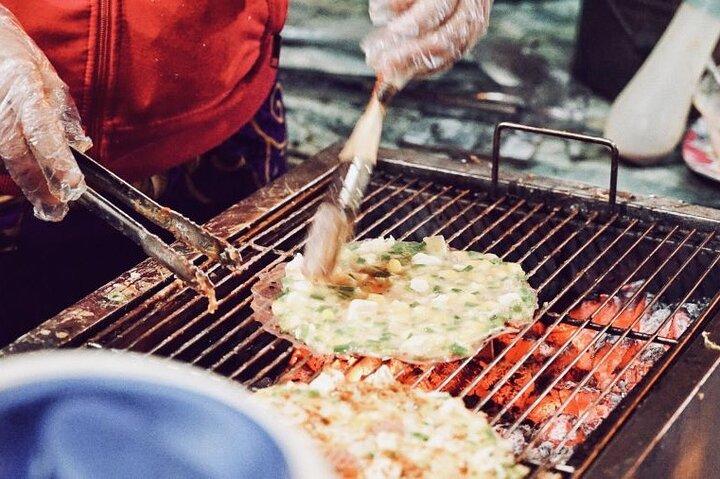 Exploring Food Tour by Walking With Local Guide