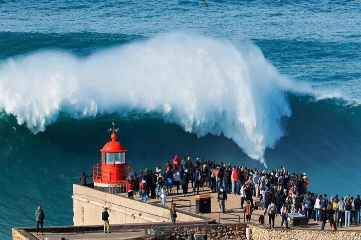 Full Day Tour in Fatima Nazaré and Obidos