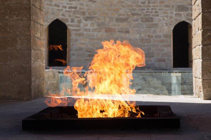 Ateshgah Fire Temple and Yanardag Fire Mountain Private Tour