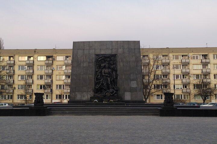 Historical Walking Tour of Jewish Warsaw
