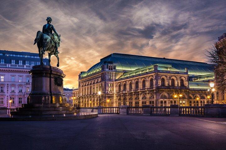 Tour From Budapest to Vienna with Private English Speaking Driver