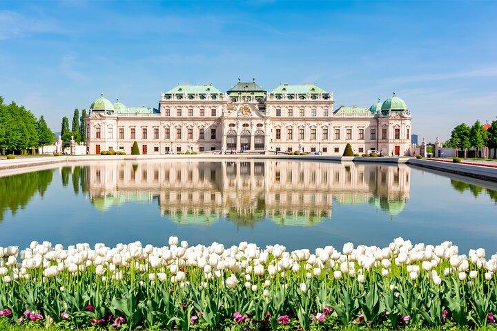 Private day trip from Budapest to Bratislava, Vienna, and back