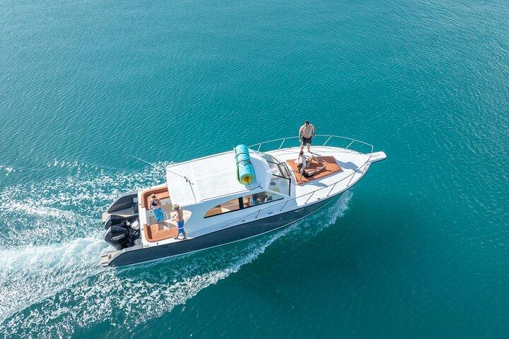 Exclusive Isla Mujeres and Cancun Private Yacht Tour