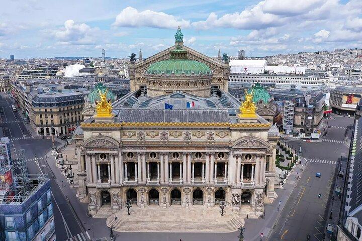 PRIVATE Paris City Guided Tour With Photos At All Stops