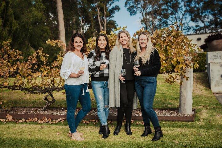 Premium Winery Tour with Tannin Road (Departs Margaret River)