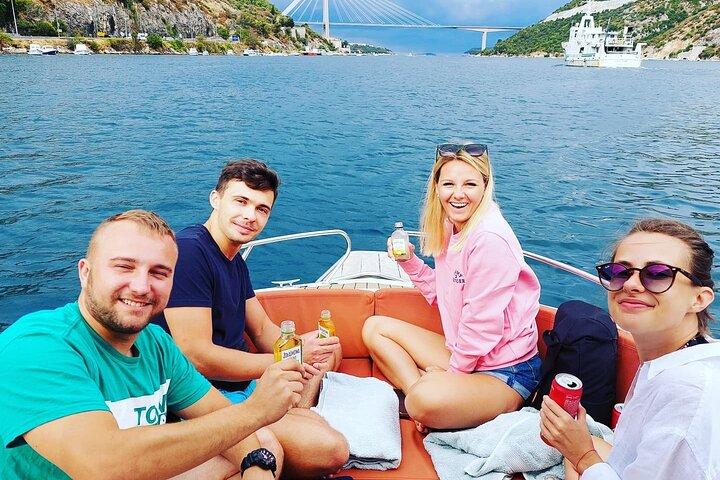 Private 4h Boat Tour Elaphite Islands with Barracuda 545