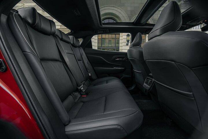 Private Sedan Arrival Transfer from Kansai Airport KIX to Osaka