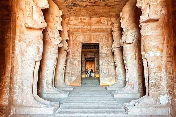 Luxor to Abu Simbel Private Day Tour – Guide & Tickets Included