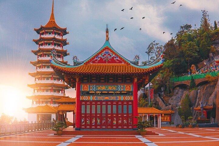 Genting Highlands Day Trip including Cable Car Tickets