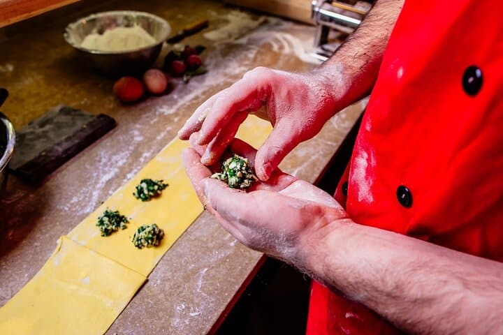 Luxury Cooking Class with a Chef in Bellagio