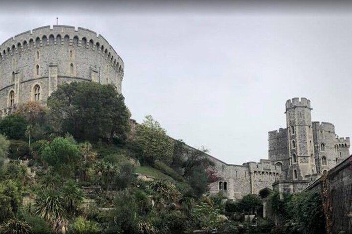 Windsor Castle From London with Pickup and Return Service