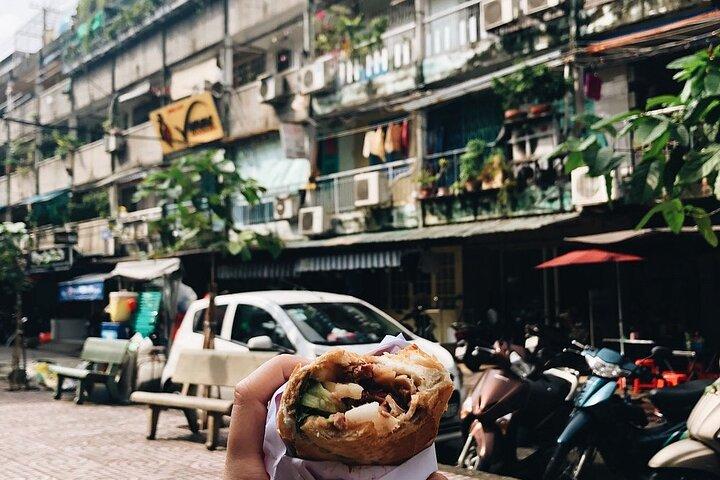 Exploring Vegetarian Food Tour with Scooter in Ho Chi Minh City