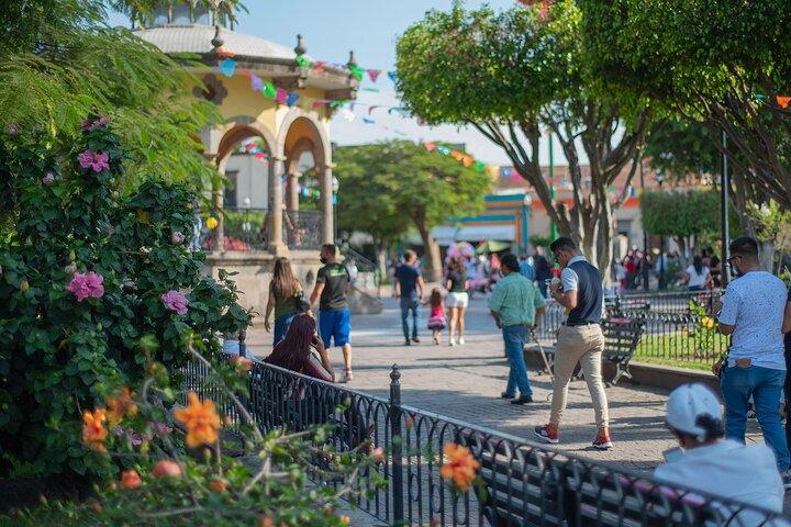 Tlaquepaque Half-Day Walking Tour
