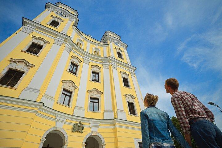 Original Sound of Music Tour & Edelweiss Cooking Class Salzburg