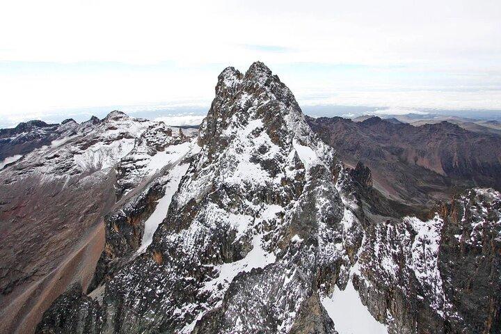Day Tour in Mount Kenya from Nairobi with lunch