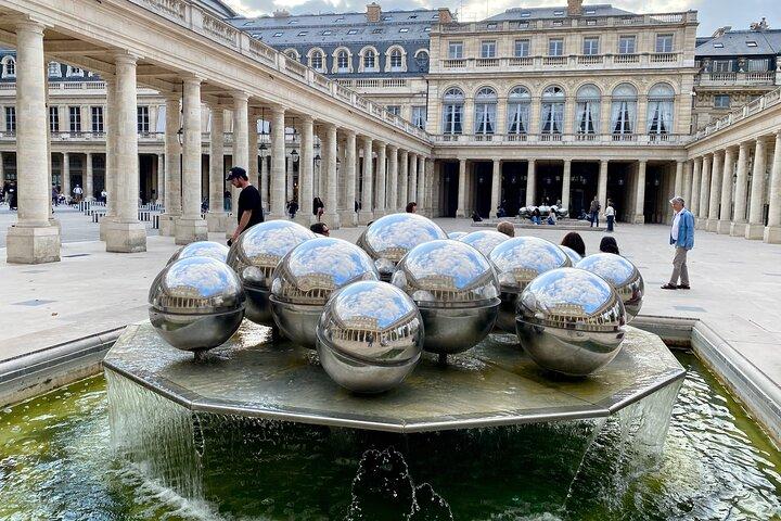 Private Full-Day Paris Tour: 7 Iconic Sights by Mercedes