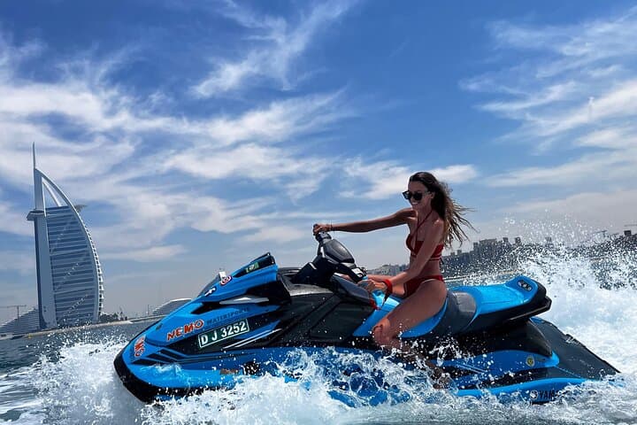 Dubai: 30min Jet Ski: Burj Al Arab w Pics, Videos, free Ice Cream