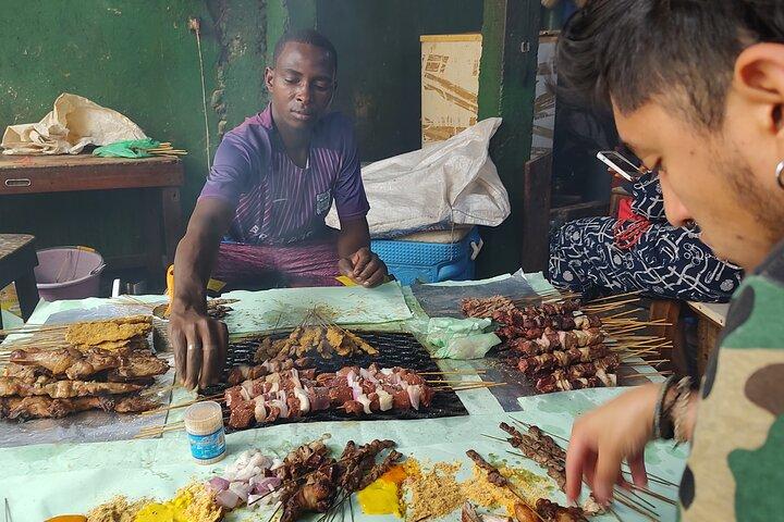 Full Day Private Tour in Dakar: move, eat, act like a local