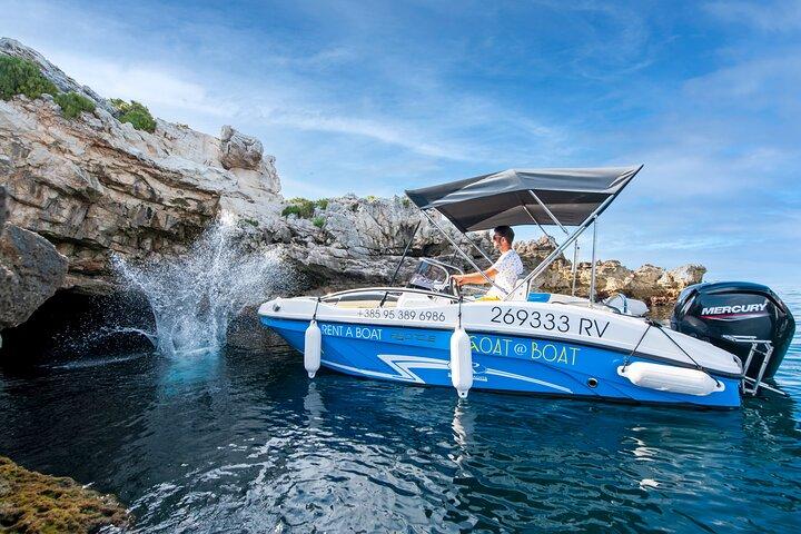 Private Speedboat Tour to Lim Fjord and Red Island