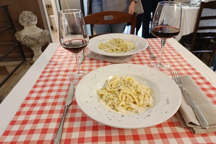 Cooking Class in Rome Making Cacio e Pepe Pasta and Tiramisu