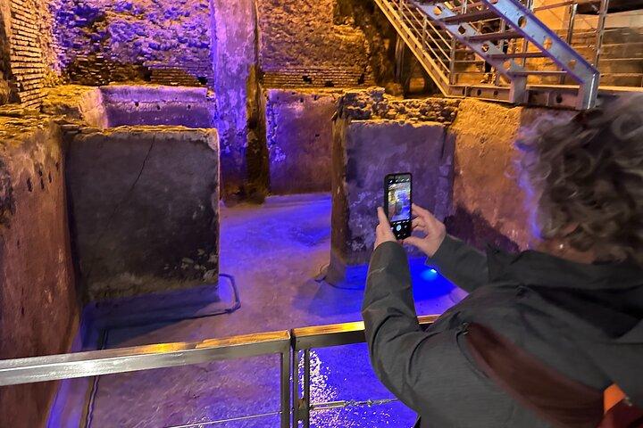 Rome Trevi Fountain and Aqueduct Undergrounds Private Tour