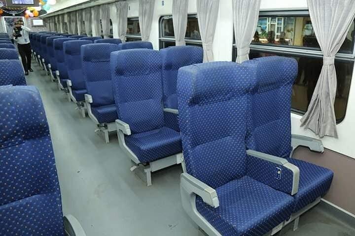 Train from Colombo to Habarana/Sigiriya