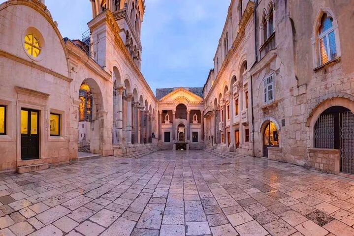Evening Group Walking Tour - Split Old City Diocletian's Palace