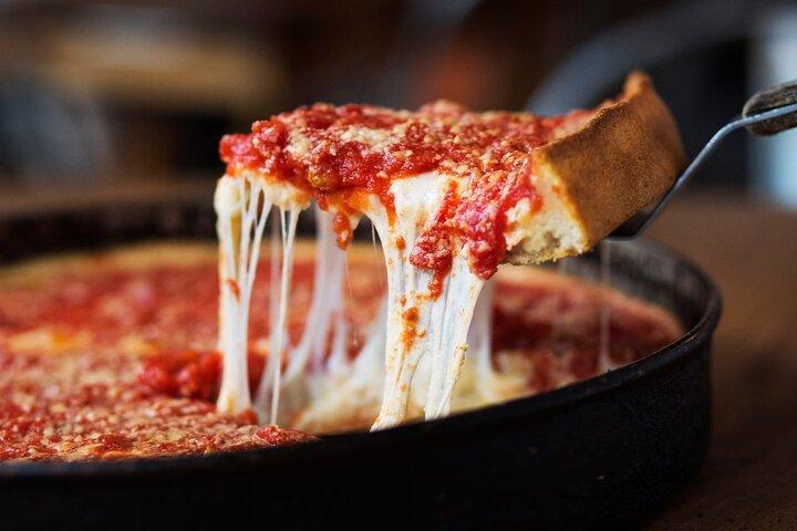 Chicago Bike & Classic Food Tour: Bikes, Bites & Views - Adults