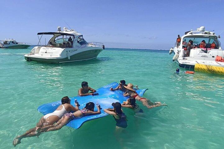 Private Snorkel and Isla Mujeres Tour