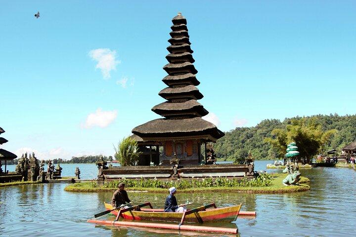 Bali Lovina Dolphin and North Bali Sightseeing - All Inclusive