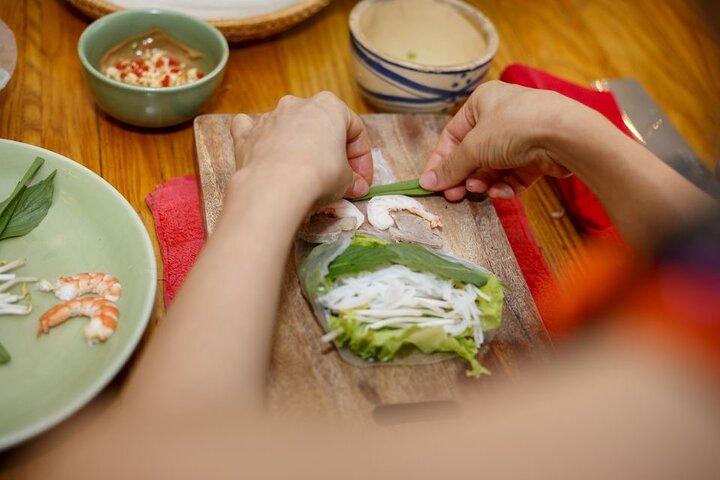 Exploring Cooking Class with Ben Thanh Market visit