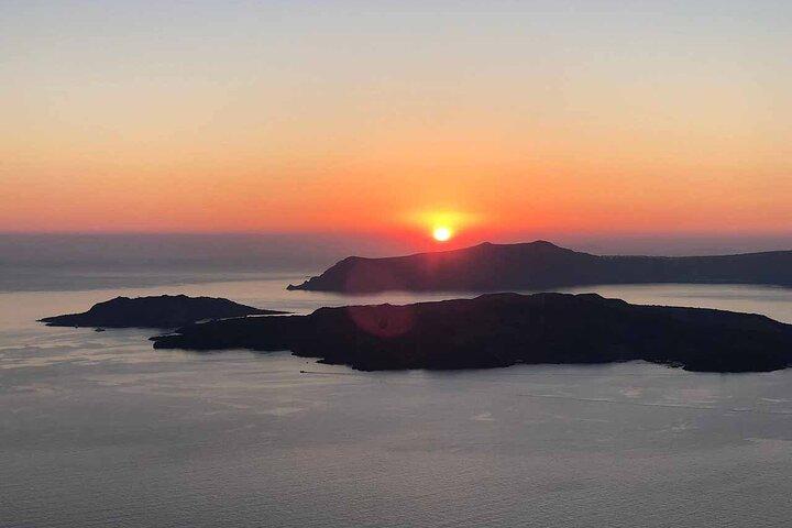 Santorini Wine Adventure with 12 Wine Tastings, Tapas and Sunset