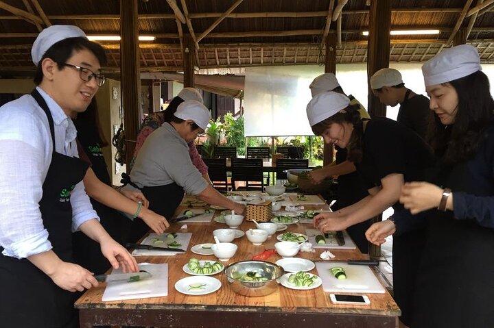 Experience Local Hmong Cooking Class - Homestay in Sapa