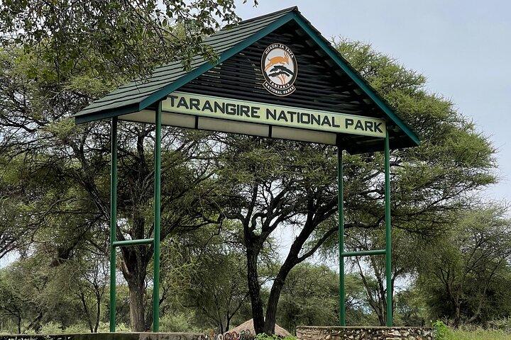 5 Days of Safari, Culture & Hot Springs – Tour from Arusha