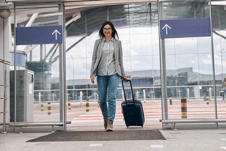 Dubai international Airport transfer to any where in Dubai city