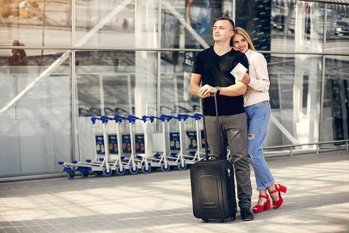 Dubai international Airport transfer to any where in Dubai city
