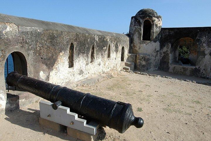 Mombasa old town Walking Tour and Fort Jesus