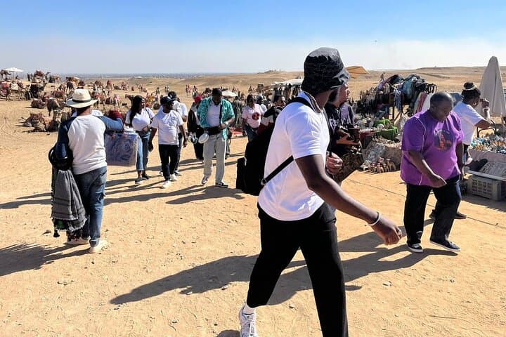 5 Hours Private Tour to Giza pyramids Sphinx and Old Coptic Cairo