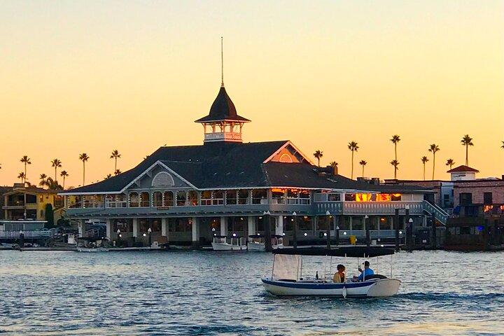 Historic Newport Harbor Boat Tours